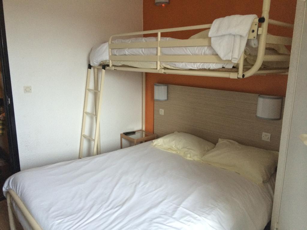 Fasthotel Montereau - Esmans Zimmer foto
